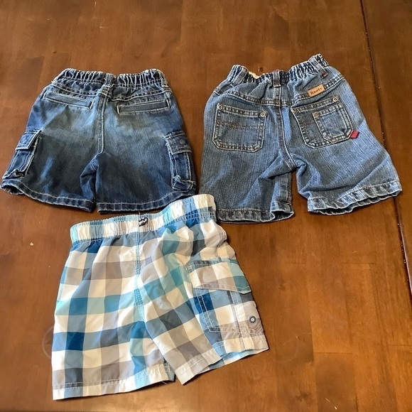 SHORTS 3 pack. Size 12-18 months - Picture 2 of 4